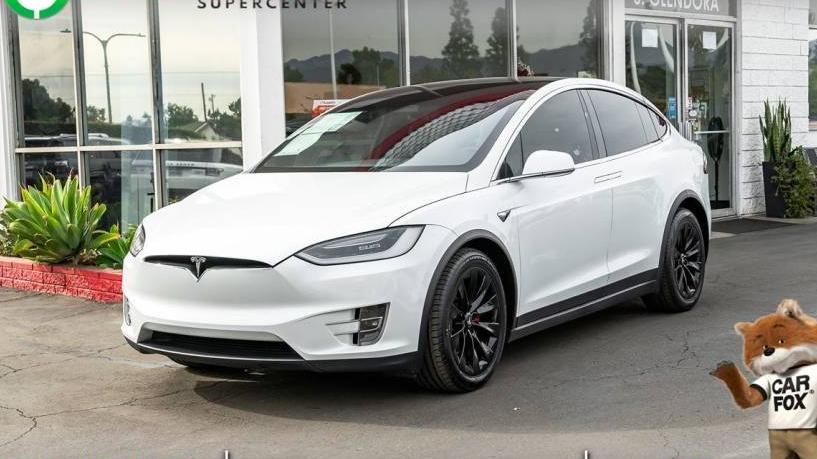 TESLA MODEL X 2018 5YJXCAE26JF141292 image